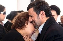 مادر هوگو چاوز به احمدی نژاد نامه نوشت +متن وعکس